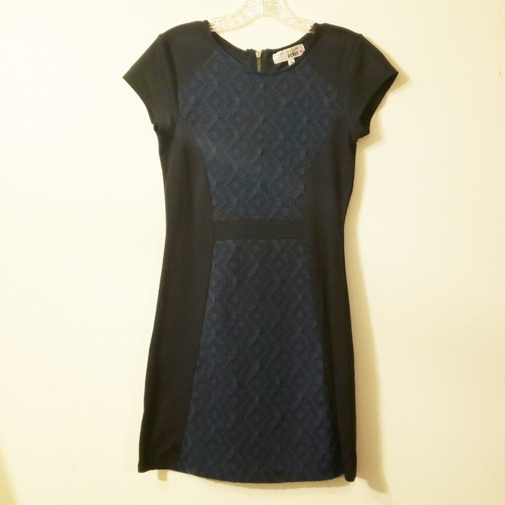 I'm in love with Derek| Blue and Black Dress